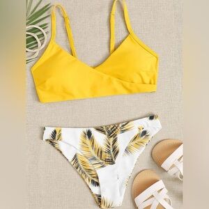 SHEIN Women’s White & Yellow Adjustable Spaghetti Strap Bikini Set Size Small